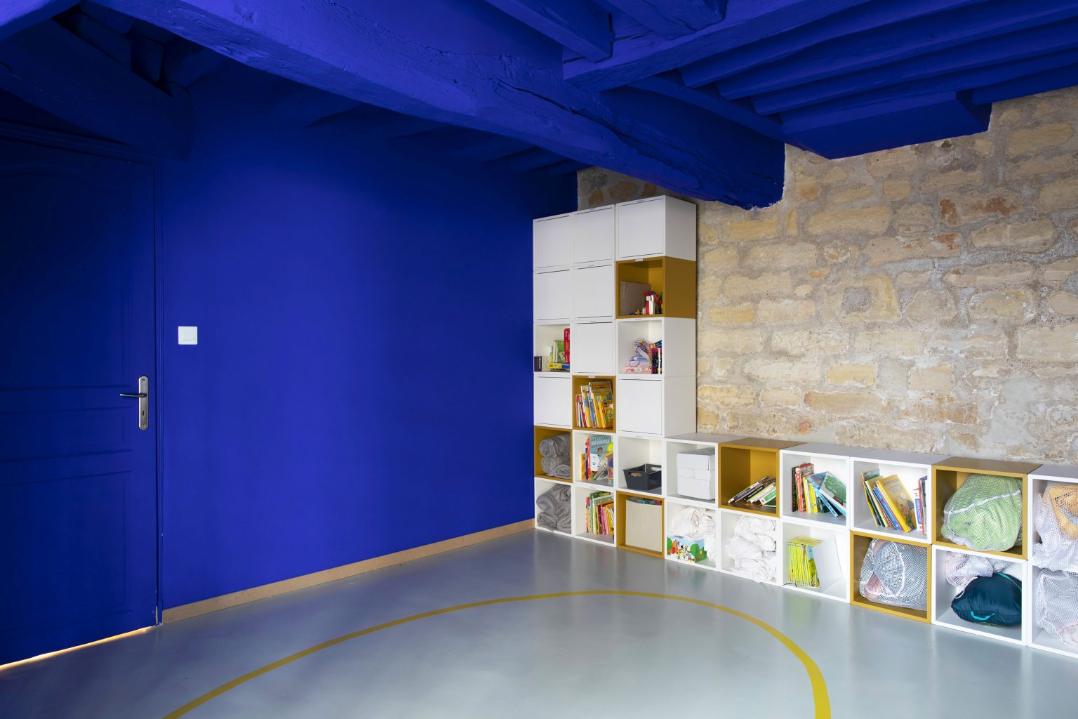 Ecole Montessori Square – Paris 18  Ingrid Marcille